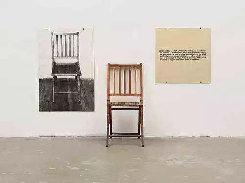 Joseph Kosuth的椅子